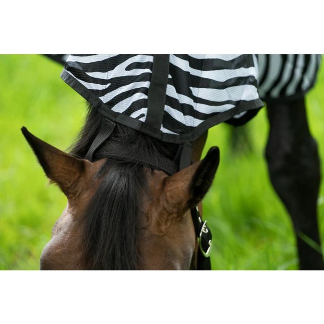 Мрежеста попона с част за врат - Zebra 24