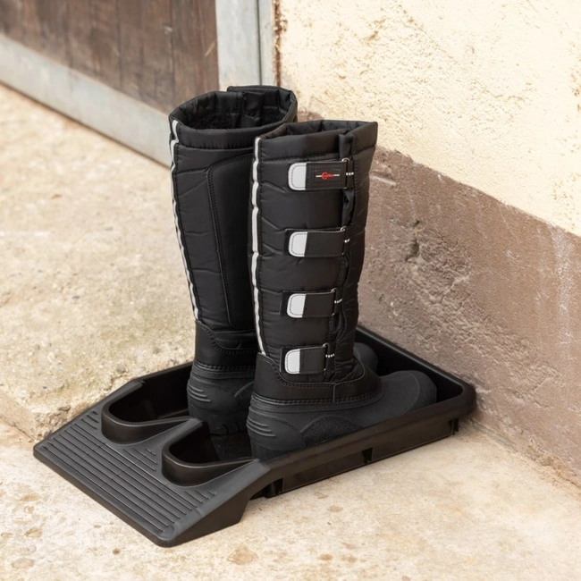 Boot Jack with Dirt Tray - EasyOut